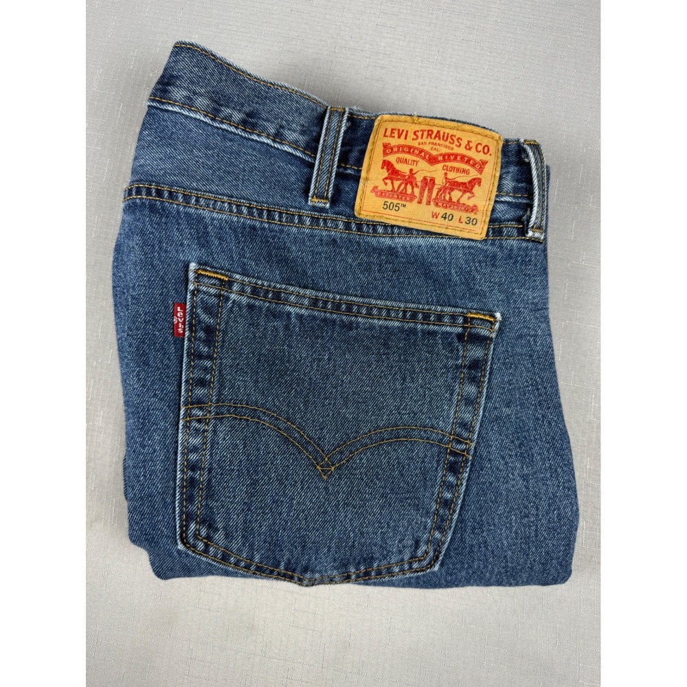 Levis 505 Regular Fit Medium Wash Straight Leg Jeans Mens 40x30 Blue Denim